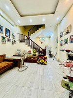 chủ giảm chào 1 tỷ bán gấp nhà phố quan nhân thanh xuân mặt ngõ thông gần ô tô dt 45m*5t*4,2mt :9,9