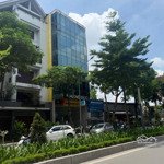 bán tòa nhà mặt phố lạc long quân | 140m² | 7 tầng | mặt tiền 7.7m | vỉa hè rộng | giá 98 tỷ