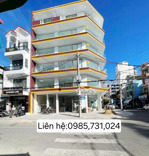 cho thuê toà nhà lô góc phố hàn nha trang mới xây xong