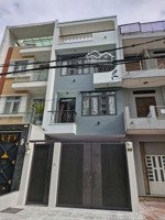 bán nhà 4 tầng xe hơi bông sao ngang 5m tặng nội thất lung linh gần công viên hoàn công đủ