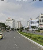 đất mặt tiền đường phạm văn đồng , vị trí vàng , xây cao tầng - dt 777m2 ngang 24m . đất tmdv .