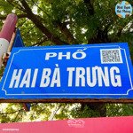 bán nhà mặt phố hai bà trưng - đoạn 2 chiều - diện tích : 73m2 - mặt tiền : 4,42 m
- hậu : 4,24m