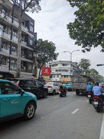 ngay lạc long quân - q11 - hẻm ôtô - gần cv đầm sen - 50m2 - nhỉnh 6 tỷ
