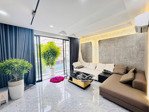 nhà đẹp 7 tầng sát biển mặt tiền đường phạm ngọc thạch, có thang máy.