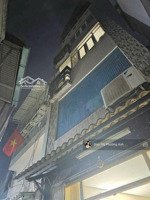 chủ bán gấp giảm sốc 700tr nhà 5 tầng ngay sư vạn hạnh vài bước ra mặt tiền 4 phòng ngủ chỉ 5.5 tỷ