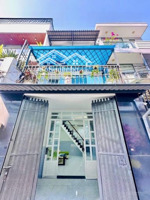 bán nhà siêu đẹp ngay phạm văn chiêu, phường 14, gò vấp, 3 tầng, kế bên chợ thuận tiện ở kinh doanh