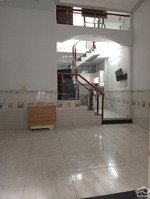 trệt lầu 5x12m có 3pn 2wc sẵn máy lạnh thống nhất p16 gv giá 13 triệu