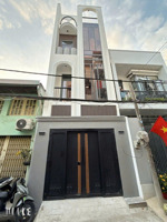 siêu phẩm 4 tầng - xe hơi ngủ trong nhà - sổ hồng riêng