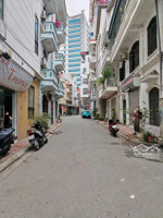 bán nhà phố nguyễn văn cừ 50m2, 16.8 tỷ, mt 5m, 6 tầng thang máy, gara ôtô, full nội thất xịn