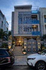 cho thuê biệt thự hồ bơi full 8pn 7wc nt cao cấp- 170tr/tháng- trống sẵn vào được liền