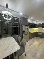 cho thuê căn hộ 3 phòng ngủ nội thất đầy đủ sang xịn mịn tại toà diamond brg, 25 lê văn lương