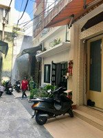 nhà riêng quận 5, diện tích 41.7m2, 1 trệt 1 lửng gỗ - sẵn sàng dọn vào ở ngay