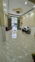 chỉ 12tr (tl) - mặt bằng kinh doanh đắc địa ngay trung tâm quận 4!