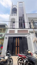 siêu phẩm full nội thất - mẫu nhà phố hiện đại 4 tầng nhà mới xách vali vào ở ngay