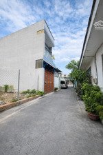 bán nhà 2 tầng ngang lớn 7.7m ngay quốc lộ 13 hiệp bình phước thủ đức gần vạn phúc city