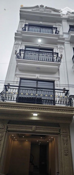 nhà phân lô ô tô thông - sát nhổn - đại học công nghiệp - 5 tầng thang máy - chỉ 8,x tỷ - cực đẹp