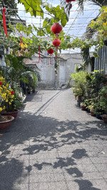 4.4 tỷ sở hữu nhà 130m2 (ngang 5.4m) gần chợ thủ đức, phạm văn đồng