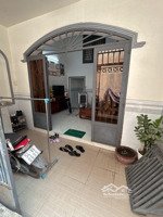 bán nhà 1/ nguyễn văn quá . tiện ích đầy đủ