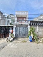 chính chủ bán nhà trệt lầu đường nhựa 9 m thông, gần ngã tư 550 dĩ an
