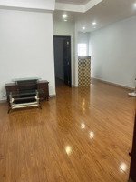  giá tốt chỉ 2.65 tỷ sở hữu ngay căn hộ 1pn, diện tích : 45m2,1pn,1wc. giá bán : 2.65 tỷ