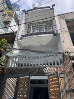 tân phú(4.1 ty) đường nguyễn hữu tiến hẻm 4m vào ở ngay dt: 3 x 11m kết cấu: trệt