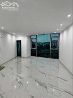 CHÍNH CHỦ CHO THUÊ 3 TẦNG DƯỚI TẠI QUẬN LONG BIÊN- TP HÀ NỘI