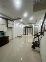 lô góc nhà riêng phố minh khai 50m2 xây 5 tầng, giá 11,5 tỷ. liên hệ: 