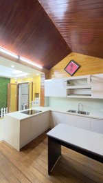 chính chủ tìm hộ gia đình sinh sống ổn đỉnh 100m2, ngõ 2m, đầy đủ tiện nghi như chung cư!