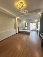 bán nhà phố nguyễn văn cừ, q long biên, hn, 45m x 5 tầng, chỉ 10 tỷ, sổ đỏ, tặng nội thất cao cấp