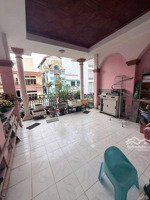 bán nhà riêng tại hoàng hoa thám, 42 tỷ vnd, 168 m2, 11pn, 6wc, chỉ với hot!