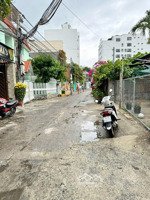 bán nhà 2 tầng hẻm sao biển, ngay gần biển, bãi tắm hòn chồng, nha trang, khánh hòa