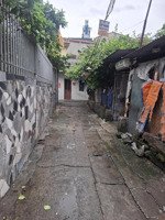 đất sẵn chờ nhà đầu tư chế biến. diện tích 103m2, kích thước hơn 9m 11m, giá đầu tư 10,5 tỷ