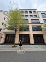 bán biệt thự cực chất tại vinhomes ocean park2, giá cắt lỗ 140tr/m , 75m2