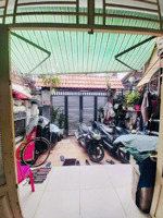 bán gấp nhà 2 lầu rẻ đẹp, 80m , linh tây , thủ đức , 5.7tỷ (còn tl)