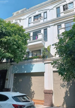 cho thuê nhà hàm nghi - mỹ đình. dt 70m2, 5 tầng thông sàn, ô tô tránh đỗ, phù hợp các mô hình