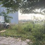 lô đất trung lập 1 view kênh thoáng gần chung cư đường 7,5m