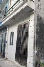 hiếm có khó tìm cho người tài chính thấp 2,x tỷ có nhà 44m2 x 3 tầng miêu nha. ở muôn đời