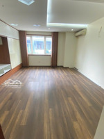 cho thuê nhà liền kề vạn phúc,hà đông dt 85m * 5 tầng 1 tum,có thang máy,giá 34 triệu,lh 