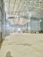 cho thuê kho xưởng cự khối long biên gần cầu thanh trì