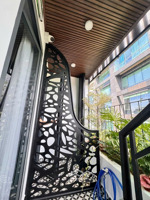 cho thuê chdv cao cấp đ.tôn đản, full nội thất, sạch sẽ , sang xịn.kế bên mt ngay nguyễn tất thành.