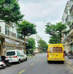 bán nhà 3mt cityland center hill p7 gv.dt:5x19m.gía:21.5 tỷ tl.lh 0855*400*684 kim hương