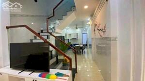 Bán nhà vĩnh hải- Nhà 2 tầng đẹp lunh linh-(6M X 10,5M)chỉ2TỶ2.TẶNG FULL NỘI THẤT CAO CẤP.
