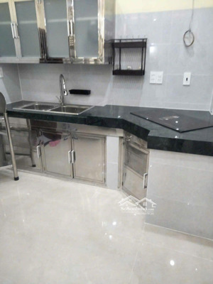 nhà mới nguyên seal , 4pn 3wc ngay đại học kinh tế, ngã 6 ng tri phương, p4, q10