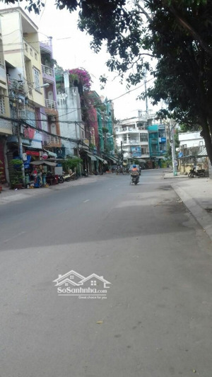 cho thuê mặt bằng làm văn phòng