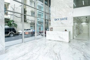 sky gate building đường nguyễn văn trỗi cho thuê văn phòng, 178m2 - 366m2 - 700m2, giá 775 nghìn/m2