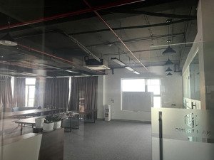 chính chủ cần cho thuê văn phòng tại trung tâm vĩnh yên, vĩnh phúc