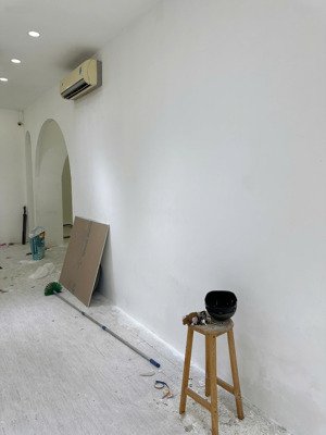 bán shophouse 110m2 mặt tiền lê văn sĩ kinh doanh sầm uất