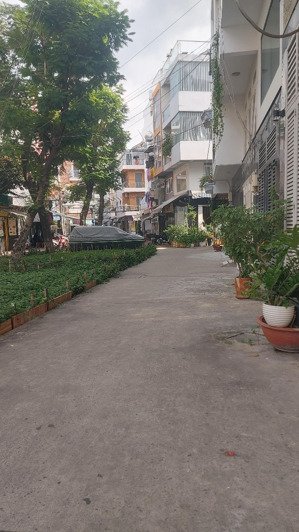 cho thuê nhà mặt tiền đường số 2 phòng ngủ quận 2