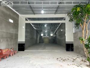 Cho thuê kho xưởng bãi 400m² kho xây dựng 320m² mặt tiền đường Quốc Lộ 91, Q. Ô Môn, TP. Cần Thơ, lộ Container, thuê 15 triệu/ tháng (buông thuế)