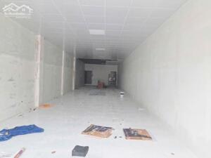 CHO THUÊ NHÀ MẶT TIỀN ĐƯỜNG LÊ THANH NGHỊ. DT 130M2 NGANG 5M. CHỈ 18 TRIỆU/THÁNG